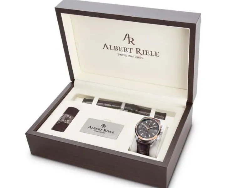 New Albert Riele Premiere