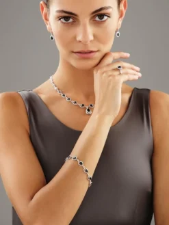 Apart Bransoletka z białego złota z brylantami i szafirami - 19 cm - próba 585< Wszystkie