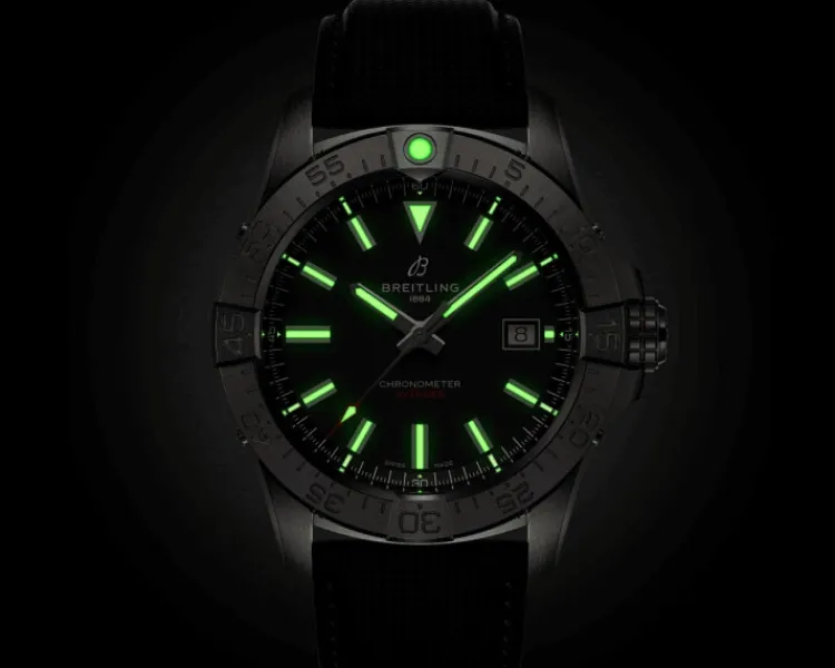 Outlet Breitling Avenger Automatic 42