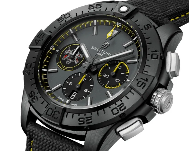 Breitling Avenger B01 Chronograph 44 Night Mission USN Bloodhounds< Zegarki Męskie