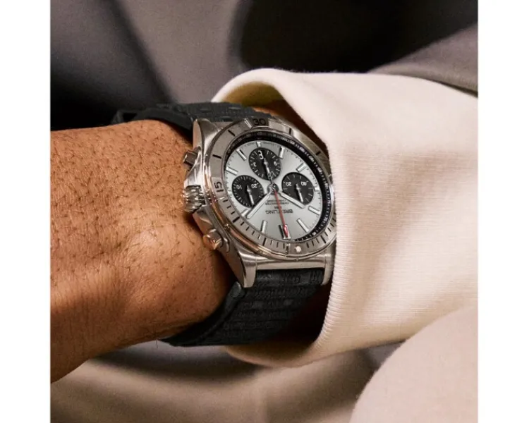 Breitling Chronomat B01 42< Zegarki Męskie