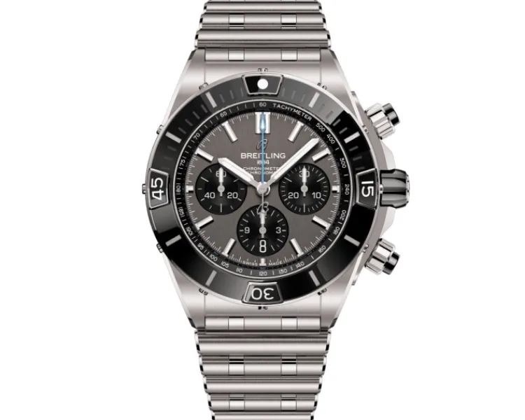 Sale Breitling Super Chronomat B01 44