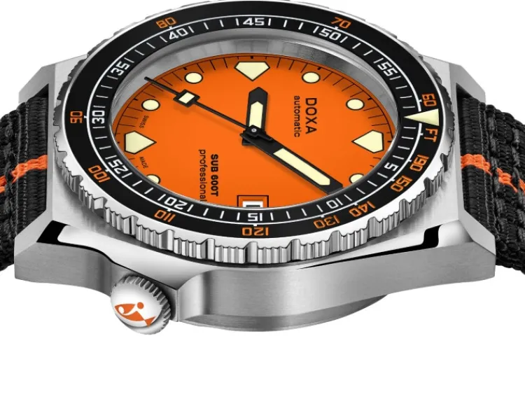 New Doxa Sub SUB 600T Professional