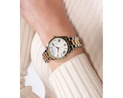 Clearance Guess LUNA