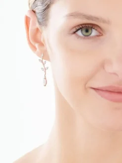Online Apart Kolczyki srebrne z cyrkoniami - liście