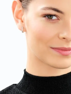 Hot Apart Kolczyki z białego złota z diamentami – koła - 0,03 ct - próba 375