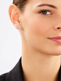 Apart Kolczyki z białego złota z diamentami - 0,15 ct - próba 585< Wszystkie