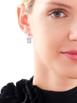 Best Apart Kolczyki z białego złota z diamentami i topazami Sky Blue - próba 585