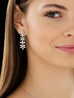 Sale Apart Kolczyki z białego złota z diamentami - kwiaty - 3,86 ct - próba 750
