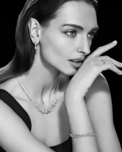 Discount Apart Kolczyki z białego złota z diamentami - 2,82 ct - próba 750