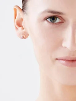 Outlet Apart Kolczyki z żółtego złota z diamentami - serca - 0,01 ct - próba 585