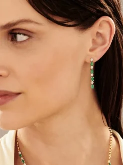 Clearance Apart Kolczyki z żółtego złota z diamentami i szmaragdami - próba 585