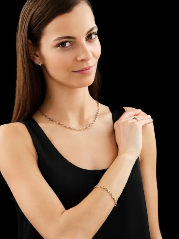 Clearance Apart Kolczyki z żółtego złota z diamentami - 0,006 ct - próba 375