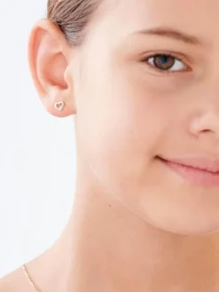 Apart Kolczyki z żółtego złota z diamentami - serca - 0,008 ct - próba 585< Wszystkie