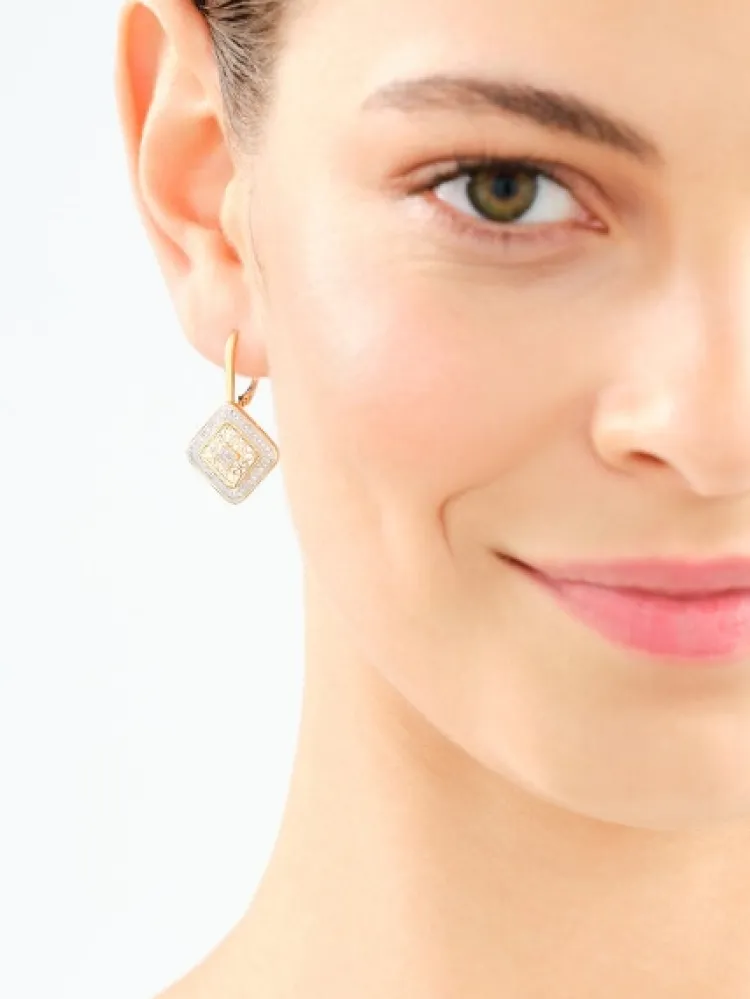Apart Kolczyki z żółtego złota z diamentami - 0,24 ct - próba 585< Wszystkie