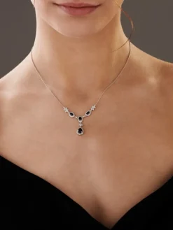 Outlet Apart Naszyjnik z białego złota z diamentami i szafirami - próba 585