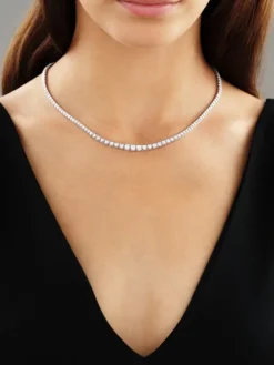 Outlet Apart Naszyjnik z białego złota z brylantami - 43 cm - 6,02 ct - próba 750