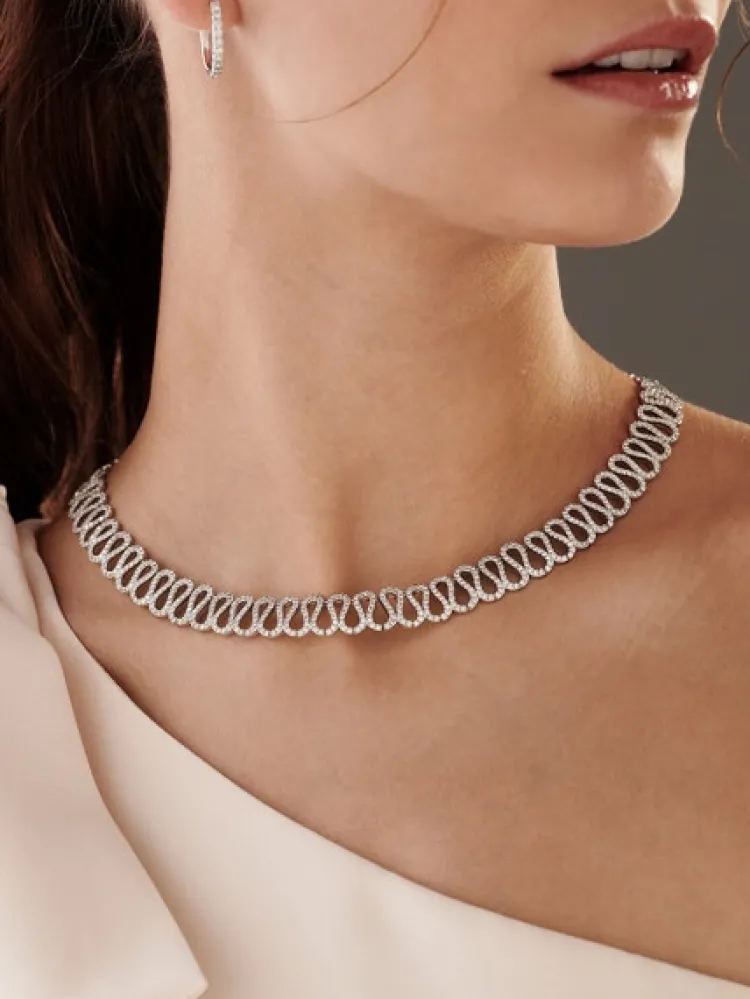 Outlet Apart Naszyjnik z białego złota z brylantami - 6,79 ct - próba 585