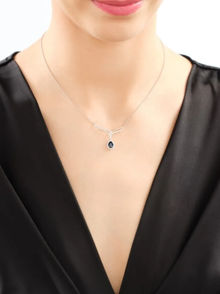 Discount Apart Naszyjnik z białego złota z diamentami i szafirem - próba 585