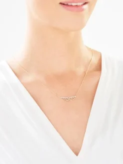 Best Apart Naszyjnik z żółtego złota z diamentami - skrzydła - 0,02 ct - próba 375