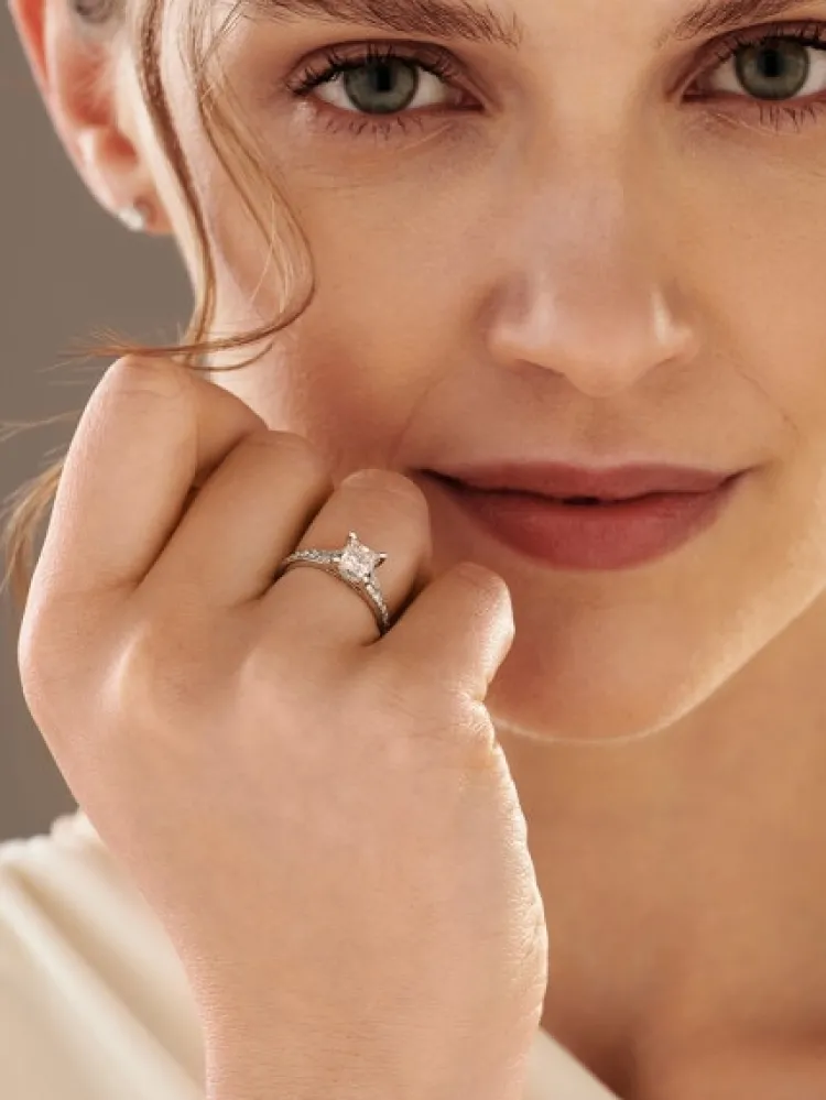 Online Apart Pierścionek z białego złota z diamentami - 1,20 ct - próba 750