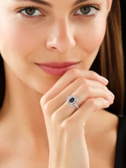 Outlet Apart Pierścionek z białego złota z diamentami i szafirem - próba 585
