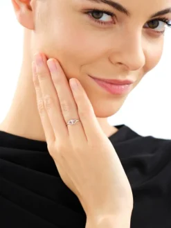 Apart Pierścionek z białego złota z diamentami – serca - 0,02 ct - próba 585< Wszystkie