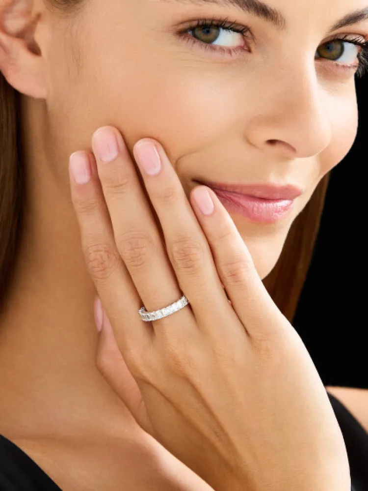 Apart Pierścionek z białego złota z diamentami - Eternity - 3,81 ct - próba 750< Wszystkie