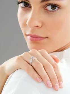 Discount Apart Pierścionek z białego złota z diamentami - 0,91 ct - próba 585