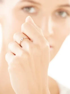 Clearance Apart Pierścionek z białego złota z brylantem - 0,05 ct - próba 585