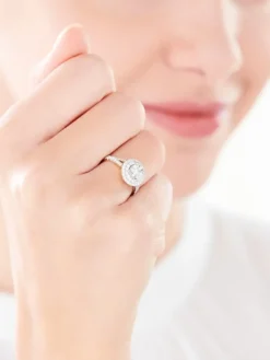 Sale Apart Pierścionek z żółtego i białego złota z brylantami - 0,65 ct - próba 585