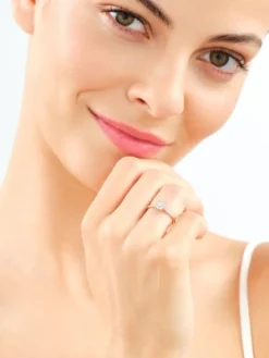 Apart Pierścionek z żółtego i białego złota z brylantami - 0,18 ct - próba 585< Wszystkie