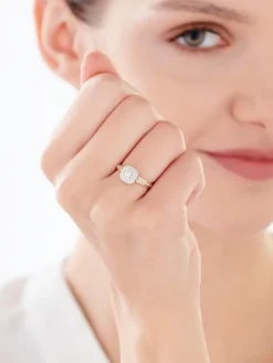 Apart Pierścionek z żółtego i białego złota z diamentami - 0,19 ct - próba 585