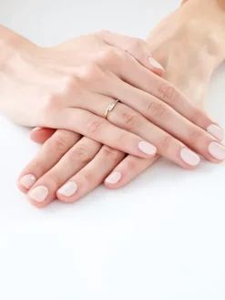 Hot Apart Pierścionek z żółtego i białego złota z brylantami - 0,06 ct - próba 585
