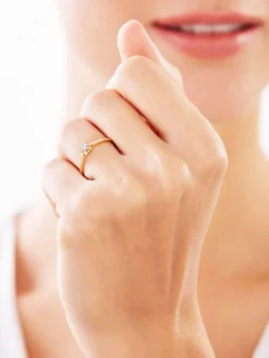 Hot Apart Pierścionek z żółtego i białego złota z brylantem - serce - 0,02 ct - próba 585