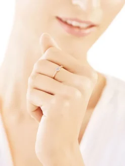 Hot Apart Pierścionek z żółtego złota z diamentami - 0,09 ct - próba 585
