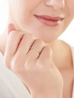 Apart Pierścionek z żółtego złota z diamentami - 0,04 ct - próba 375< Pierścionki