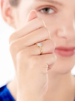 Apart Pierścionek z żółtego złota z diamentami - 0,12 ct - próba 585< Pierścionki