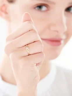 New Apart Pierścionek z żółtego złota z diamentem - nieskończoność - 0,007 ct - próba 585