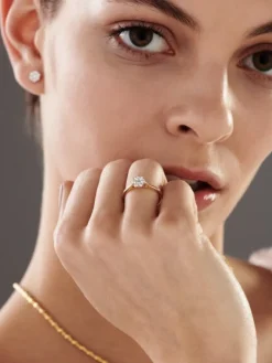 Hot Apart Pierścionek z żółtego złota z brylantami - 0,30 ct - próba 585