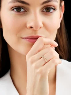 Apart Pierścionek z żółtego złota z diamentami - 0,10 ct - próba 585< Pierścionki