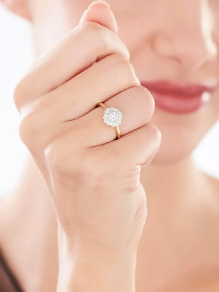 Apart Pierścionek z żółtego złota z diamentami - 0,39 ct - próba 585< Pierścionki