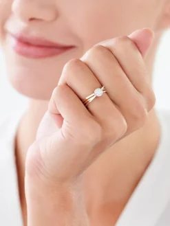 Apart Pierścionek z żółtego złota z brylantami - 0,10 ct - próba 585< Pierścionki