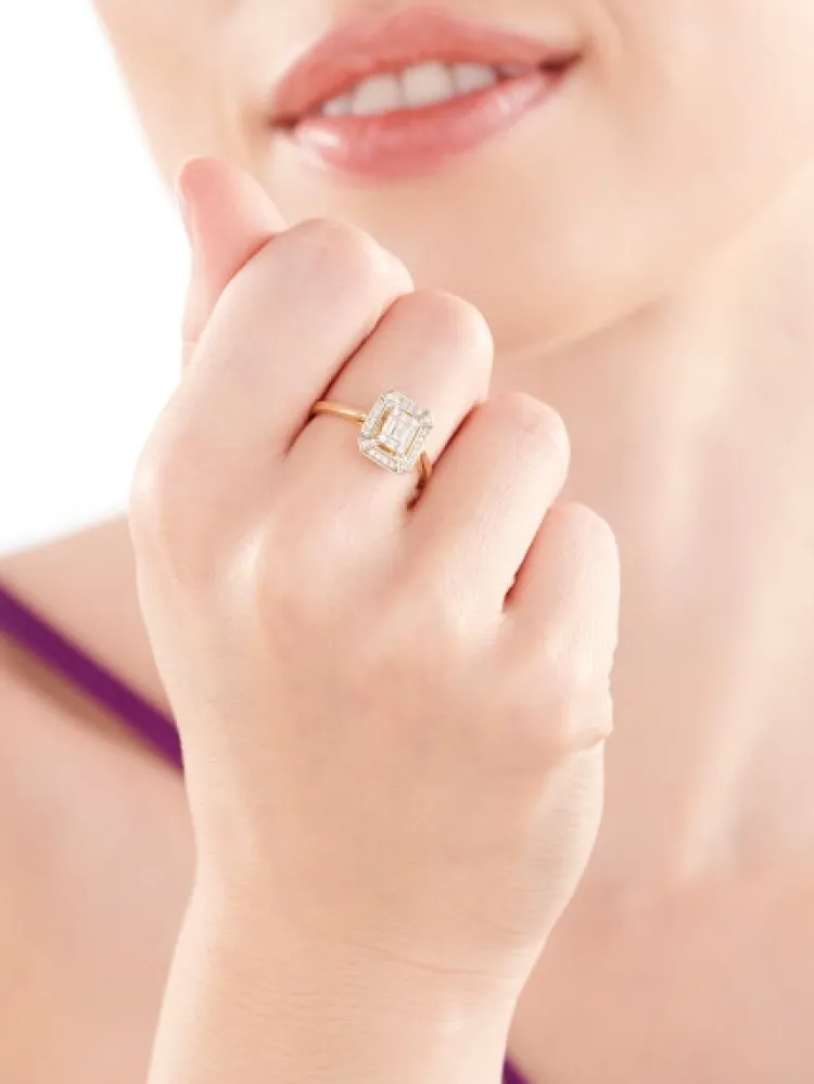 Apart Pierścionek z żółtego złota z diamentami - 0,24 ct - próba 585< Pierścionki