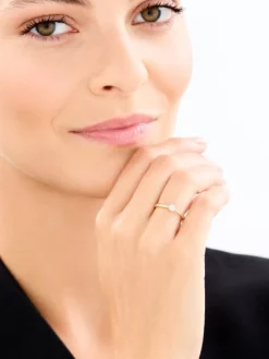 Apart Pierścionek z żółtego złota z diamentami - 0,05 ct - próba 585< Wszystkie