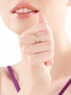 Apart Pierścionek z żółtego złota z diamentami - 0,10 ct - próba 585< Pierścionki