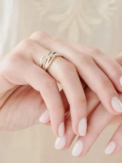 Apart Pierścionek z żółtego złota z brylantami - 0,25 ct - próba 585