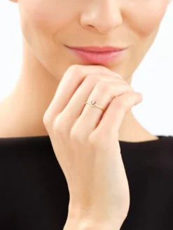 Apart Pierścionek z żółtego złota z brylantem - serce - 0,03 ct - próba 375< Wszystkie