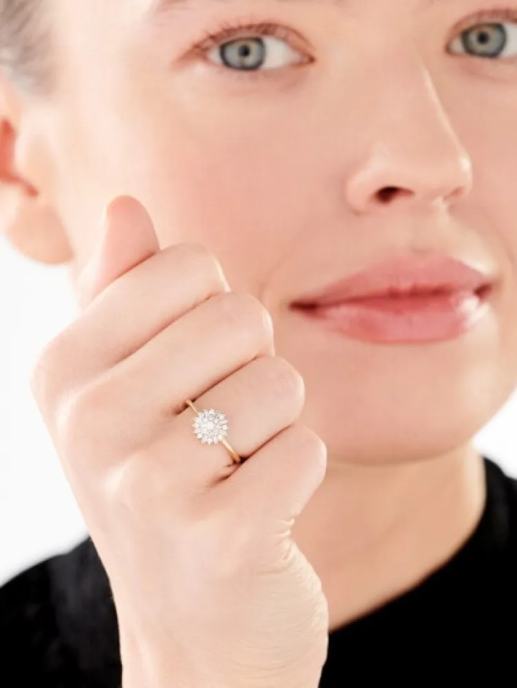 Apart Pierścionek z żółtego złota z diamentami - 0,26 ct - próba 585< Pierścionki
