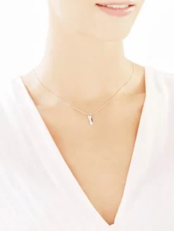 Apart Zawieszka z białego złota z diamentami - 0,03 ct - próba 585< Zawieszki
